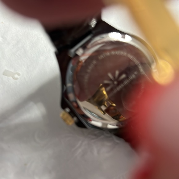 Isaac Mizrah watch - Picture 4 of 4